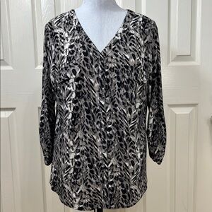 89th & Madison Black Gray V Neck Long Sleeve Blouse Size 1X